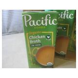 (C-2) 12 Containers of Organic Chic... (C-2) 12 Containers of Organic Chic...