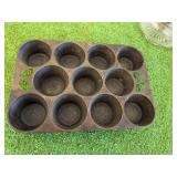 Cast Iron Muffin Pan, Lantern, John Deere Tractor Cast Iron Muffin Pan, Lantern, John Deere Tractor