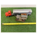 Amoco Metal Tanker & Hubley Toy Amoco Metal Tanker & Hubley Toy