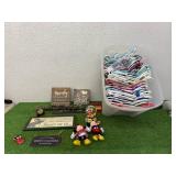 Disney Collectibles, Howard Miller Clock, Home Decor & Clothes Hangers Disney Collectibles, Howard Miller Clock, Home Decor & Clothes Hangers