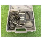 Black & Decker Heavy Duty 5/8" Rotary Hammer Black & Decker Heavy Duty 5/8" Rotary Hammer