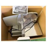 7 1/2" Meat Slicer 7 1/2" Meat Slicer