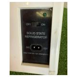 Mini DC Refrigerator Mini DC Refrigerator