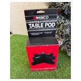 Holiday Wreath & Adjustable Table Pod Holiday Wreath & Adjustable Table Pod