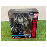 Transformers Studio Series Decepticon Blackout Transformers Studio Series Decepticon Blackout
