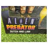 Alien vs Predator Dutch and Linn Alien vs Predator Dutch and Linn