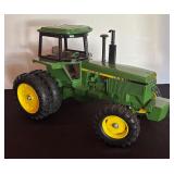 John Deere 1/64 Scale John Deere 4850 Die Cast Model Tractor by Ertl