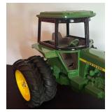John Deere 1/64 Scale John Deere 4850 Die Cast Model Tractor by Ertl