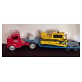 Tonka Cab Over Truck w/ No. 130 Carry-All Trailer