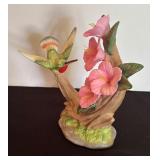 Lefton Nest Egg Collection Hummingbird Figurine