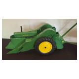 Ertl John Deere Tractor, Trailer and Bale Wagon Set