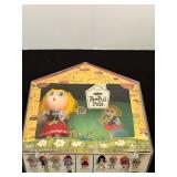 Vintage 1967 Whitman PeePul Pals Goldilocks Play-set Doll House Story Book