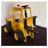 Vintage Tonka XR-101 Forklift Truck