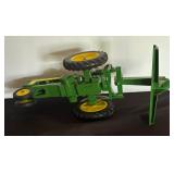 Ertl 1958 John Deere Precision Classics Series Tractor with Implement