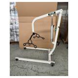 MSRP $1900 Top Of The Line In High Quality Hoyer Haudraulic Patient Lifts WSling 400lb Capacity 6 Point Cradle Many Uses For This Powerful Lift - Mechanics, Veterinary Clinics, Etc. See Youtube For In
