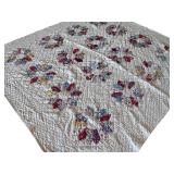 Vintage Handmade Patchwork Quilt with Dresden Plate Pattern