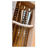 Set of 8 Traditional Wooden Arrows with Feather Fletching