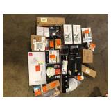 Lot of Assorted Lighting Various Models and Conditions Customer Returns See Pictures Lot of Assorted Lighting Various Models and Conditions Customer Returns See Pictures