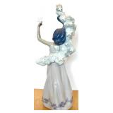 Lladro Inspiration Millennium 6569 Porcelain Figurine 1998 - Milky Way