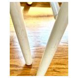 Wooden Round Kitchen Table with 5 Matching Chairs