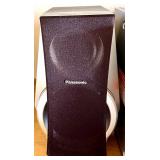 Panasonic SA-PM31 CD Stereo System with 2 Speakers and 5 CD Changer