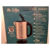 Mr. Coffee Electric Kettle and Gourmet Buffet 4 Quart Chafing Dish Set