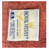 Large Assorted Towel Collection Bath, Hand, and Washcloths