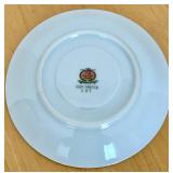 Seyei Fine China Hand Painted Dinnerware Set with Floral Motif