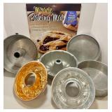 Collection of 6 Vintage Baking Pans and Miracle Baking Mat