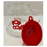 Micro-Pop Glass Popcorn Popper with Red Silicone Lid