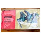 Collection of 4 Vintage Hand Planes with Servess 4 inch Mini Vise in Wooden Box