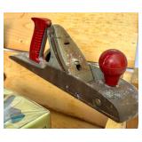 Collection of 4 Vintage Hand Planes with Servess 4 inch Mini Vise in Wooden Box
