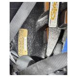 Schwinn Speedster Bicycle with Giro Adult Helmet and Bike Pump