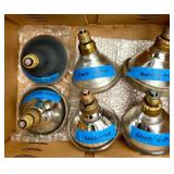 Vintage Sylvania R-34 Reflector Flood Lamp with 6 Bulbs and Clamp Arm