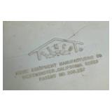 Eureka 10 Gallon Wet/Dry Vacuum Model 2810 with Hoses, Attachments, and Set of Heavy Item Rollers