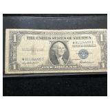 1935F US BLUE SEAL $1 SILVER CERTIFICATE