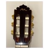 Manuel Rodriguez e Hijos Caballero 11 Bubinga Classical Guitar with Fender Gig Bag