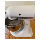KitchenAid Artisan White Stand Mixer with Stainless Steel Bowl