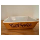 Vintage Pyrex Baking Dish and Mixing Bowl Set