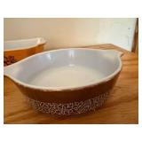 Vintage Pyrex Baking Dish and Mixing Bowl Set