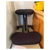 Black Ergonomic Kneeling Office Chair with Cushioned Pads