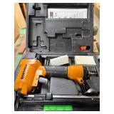 Bostitch SB-1664FN 16GA Straight Finish Nailer with Case