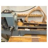 Delta 12 Inch Variable Speed Wood Lathe Model 46-700