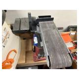 Skil 3376 Belt and Disc Sander with Adjustable Work Table