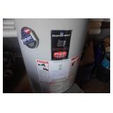 Brandford White 40 Gallon Natural Gas Water Heater With Power Vent
