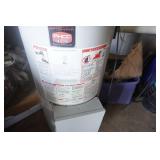 Brandford White 40 Gallon Natural Gas Water Heater With Power Vent