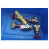 Lot of Brass Valves 1 1/4" 1/2" & 2"