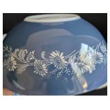 Pyrex Colonial Mist Mixing Bowl Set