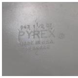 Pyrex Snowflake Garland Covered Dish