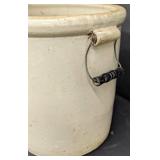 Red Wing 8 Gallon Handled Crock